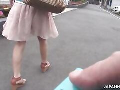 Japanese babe, Tomomi Matsuda got fingered, uncensored